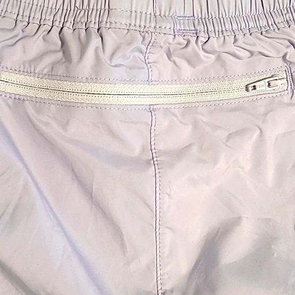 Skins Women's Plus System Run Shorts Size M, NWT!! - Picture 11 of 11